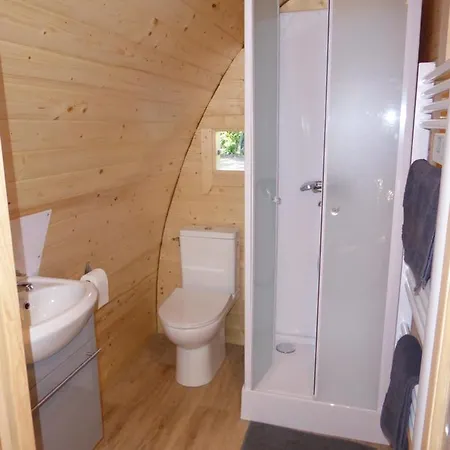 Pod A La Croisee Des Baies Alpehytte