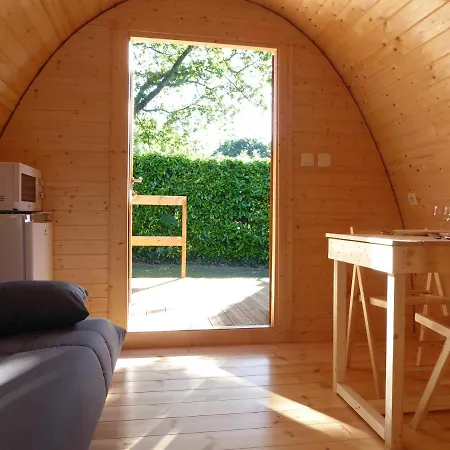 Pod A La Croisee Des Baies Alpehytte Tréméoc